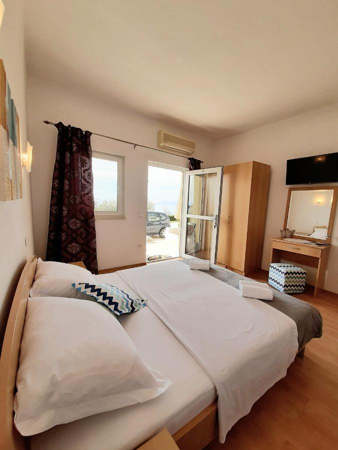 Apartment Akmadzic *