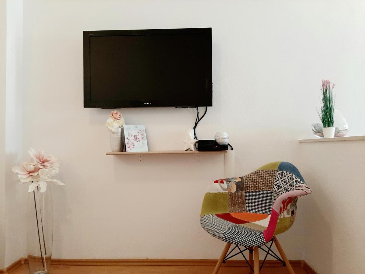 Apartment Akmadzic